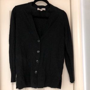 Relaxed black sweater